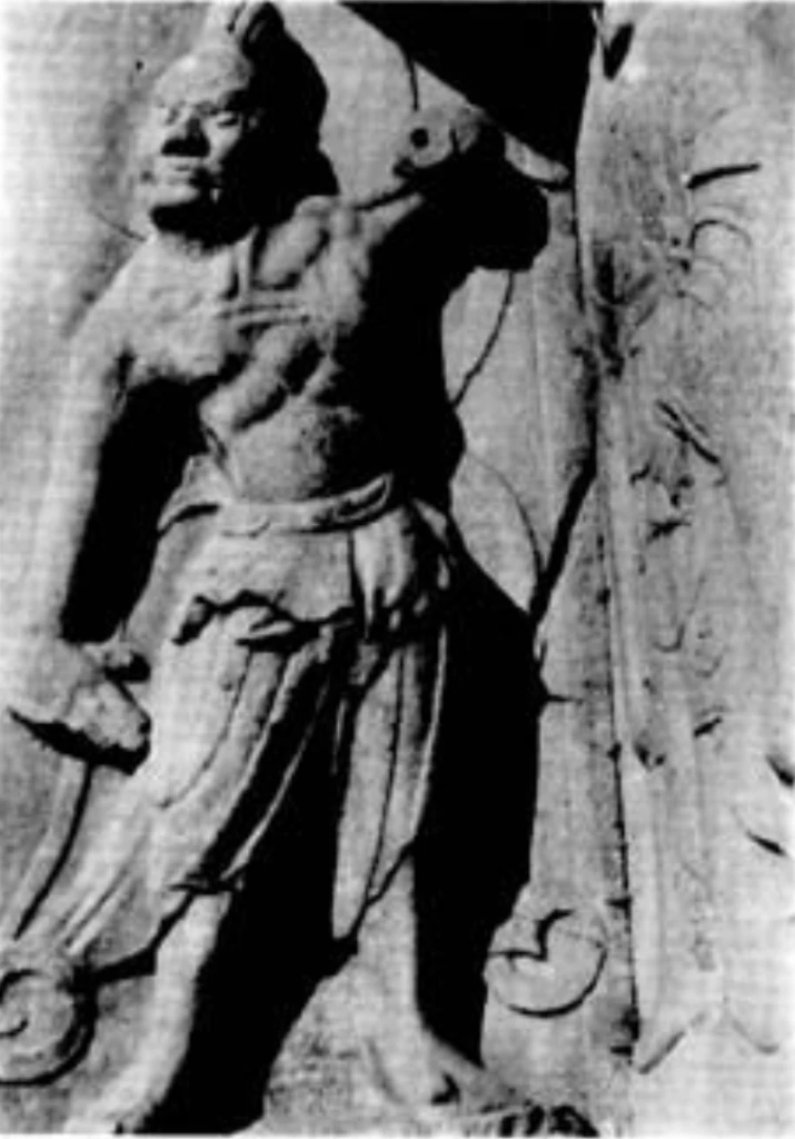 The statue of Kumkang-Yuksa